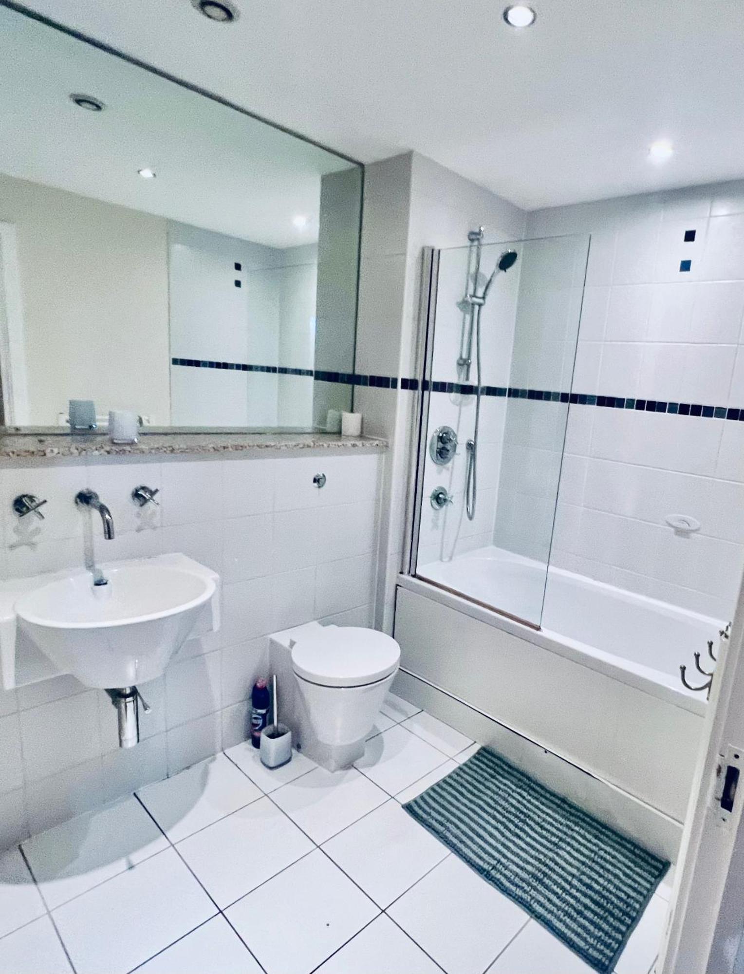 Апартаменты Luxe Heights Nest Бирмингем Экстерьер фото